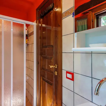 In With Kitchen بيت للعطل *